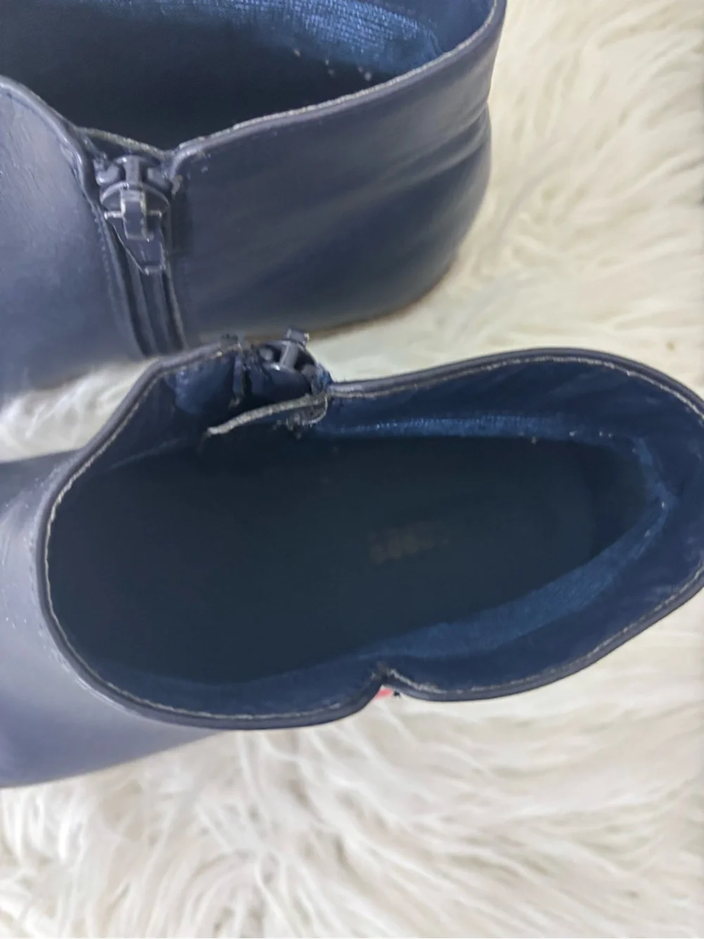Gymboree Navy Leather Kids Ankle Boots with Red Apple Accent Size 3